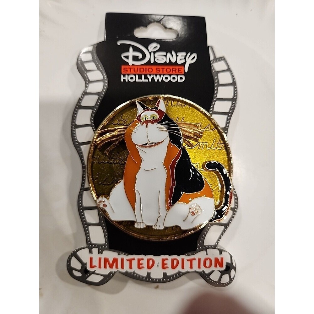 Disney Pin Soul Mr. Mittens‎ Cat Cursive Cutie DSSH D23 Expo 2022 LE 400 157638